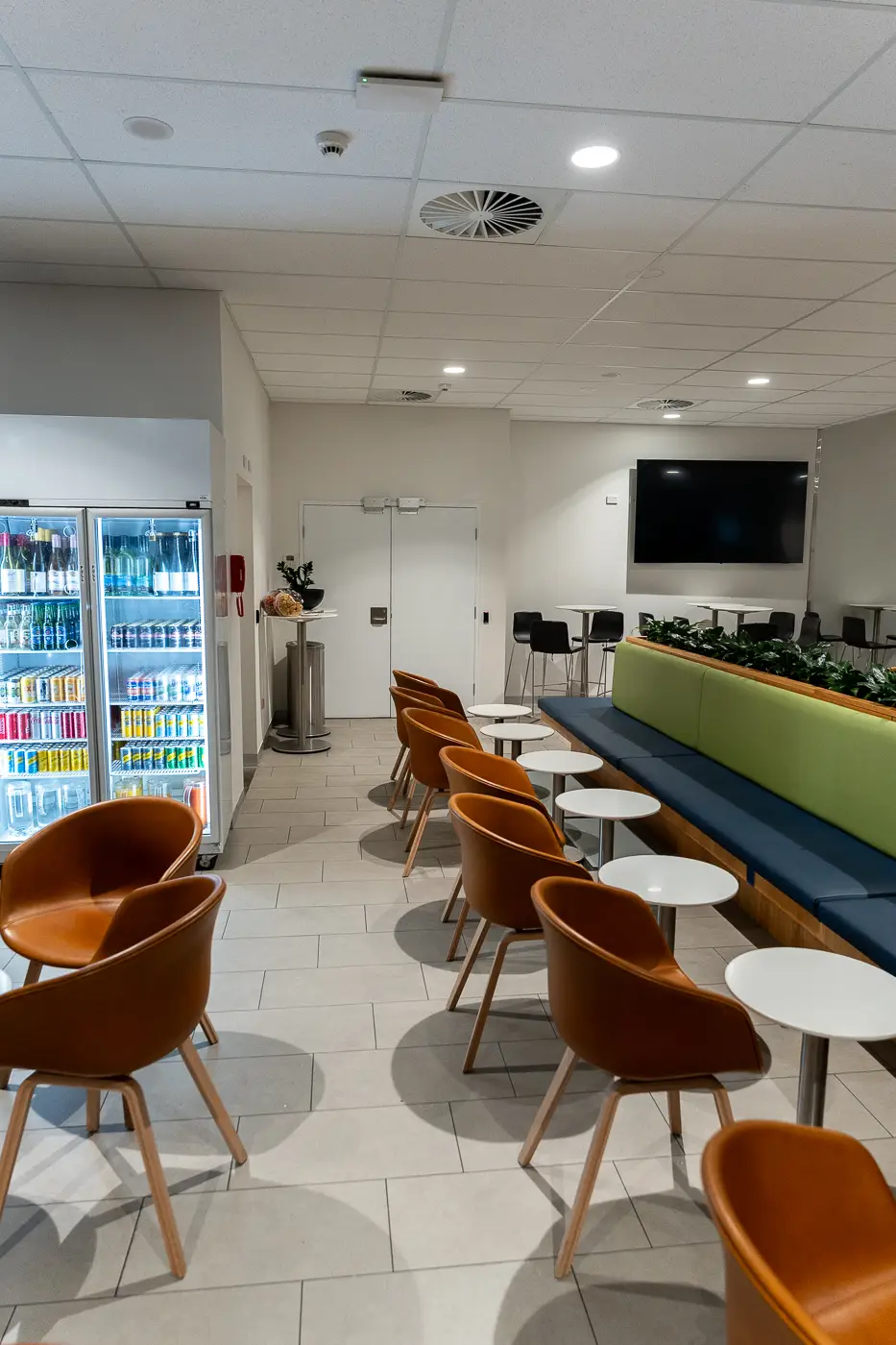 Qantas Club Hobart