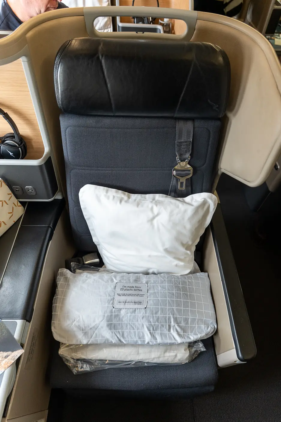 Qantas Airbus A330 Business Class Review