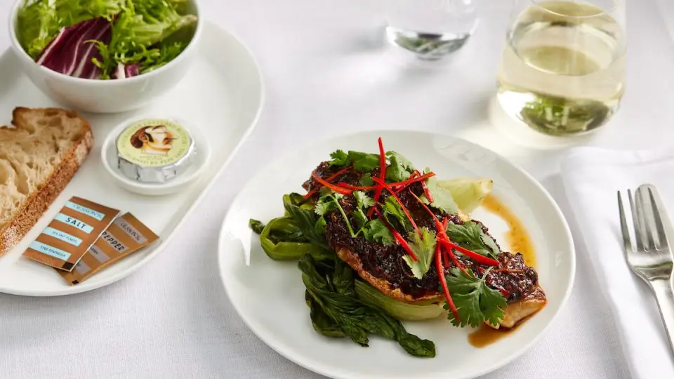 First Look: Qantas Reveals Upgraded Inflight And Lounge Menus