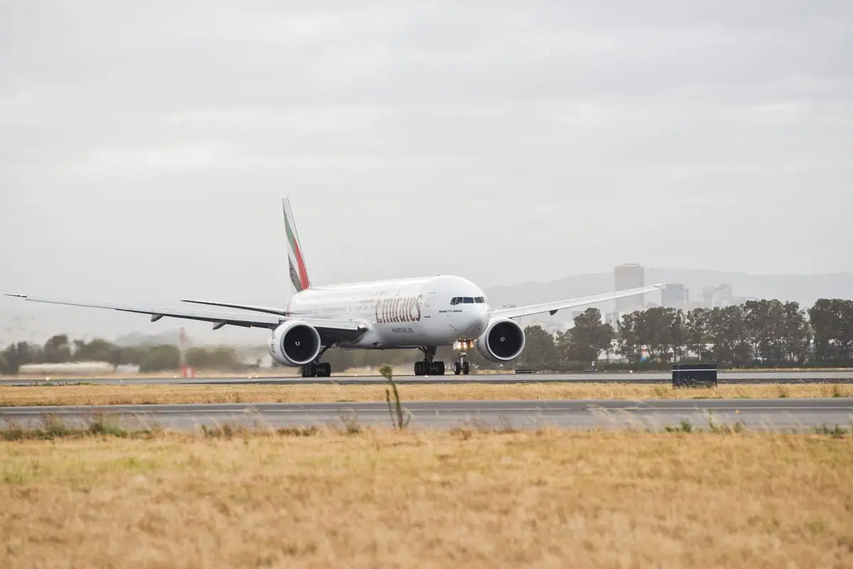 emirates boeing 777