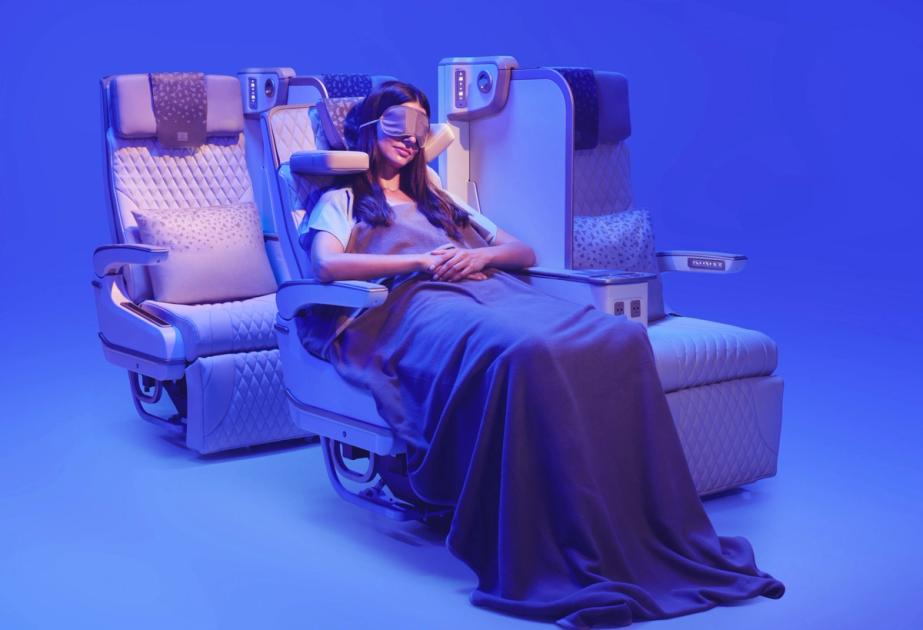 Emirates Unveils Electric Premium Economy Seat With Full-Height Privacy Screen