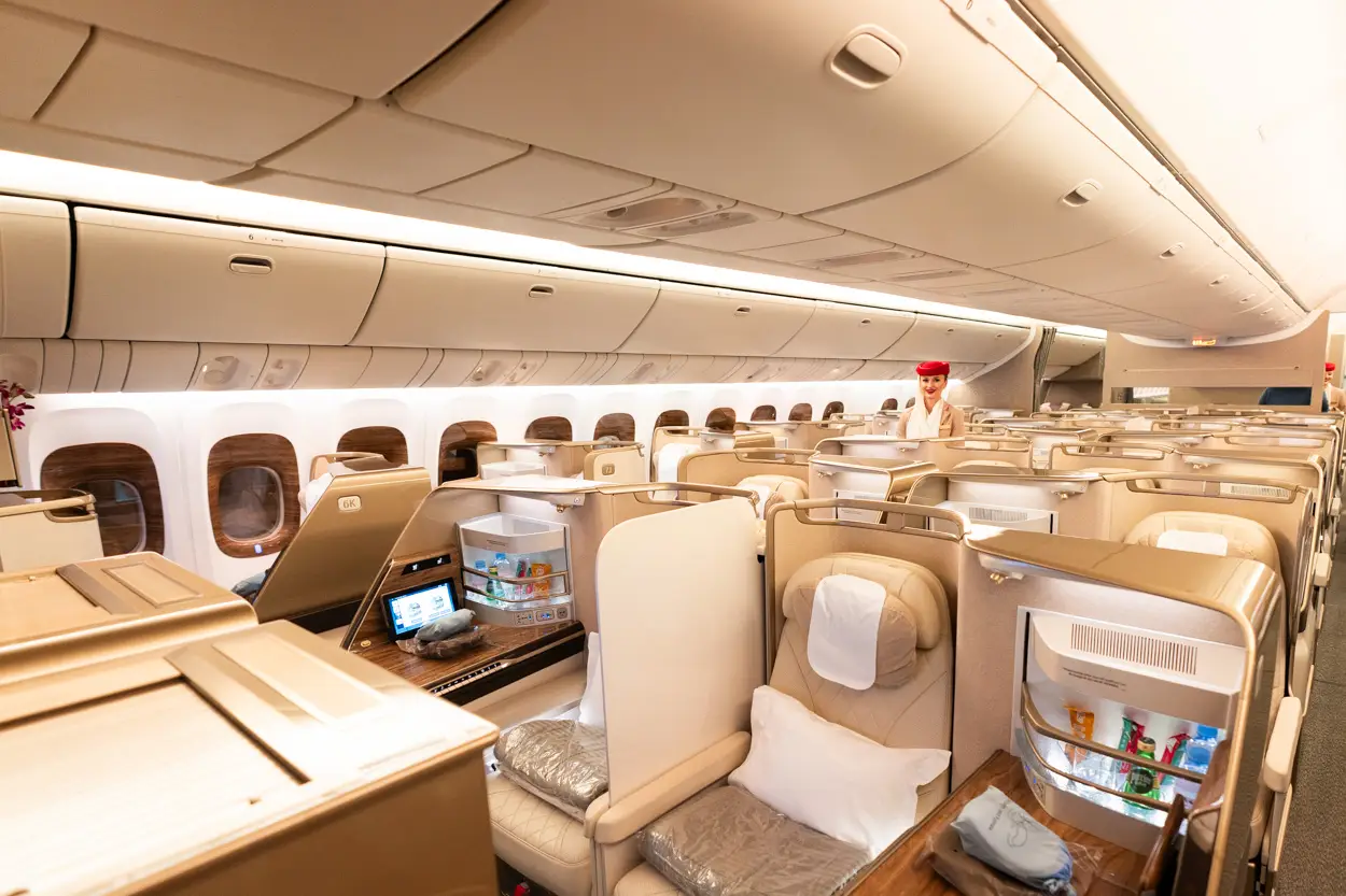 How to use Qantas Points on Emirates flights