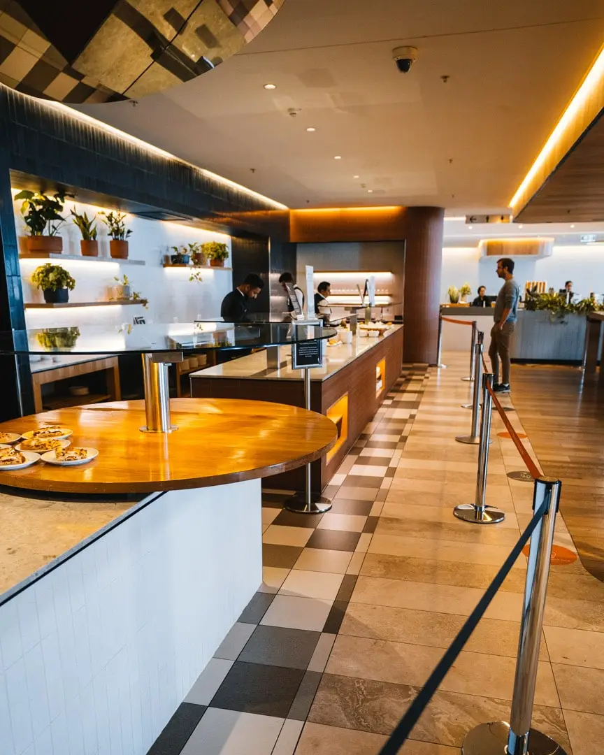 The New Qantas Business Lounge Experience Dining