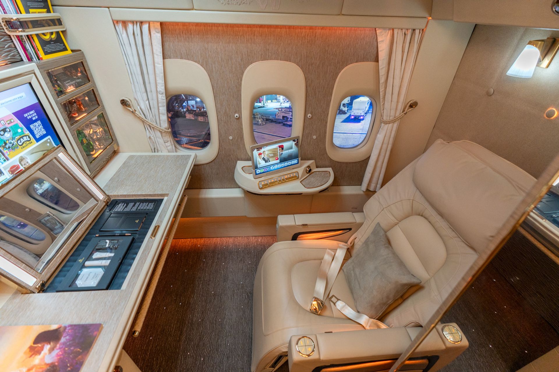 How to use Qantas Points on Emirates Flights | Flight Hacks
