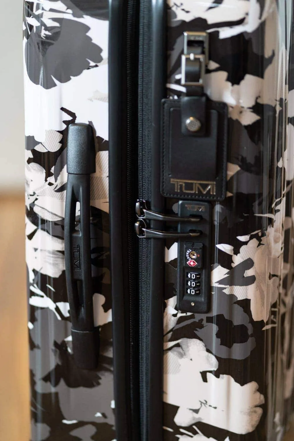 Win this $850 Tumi V3 Suitcase Closure System