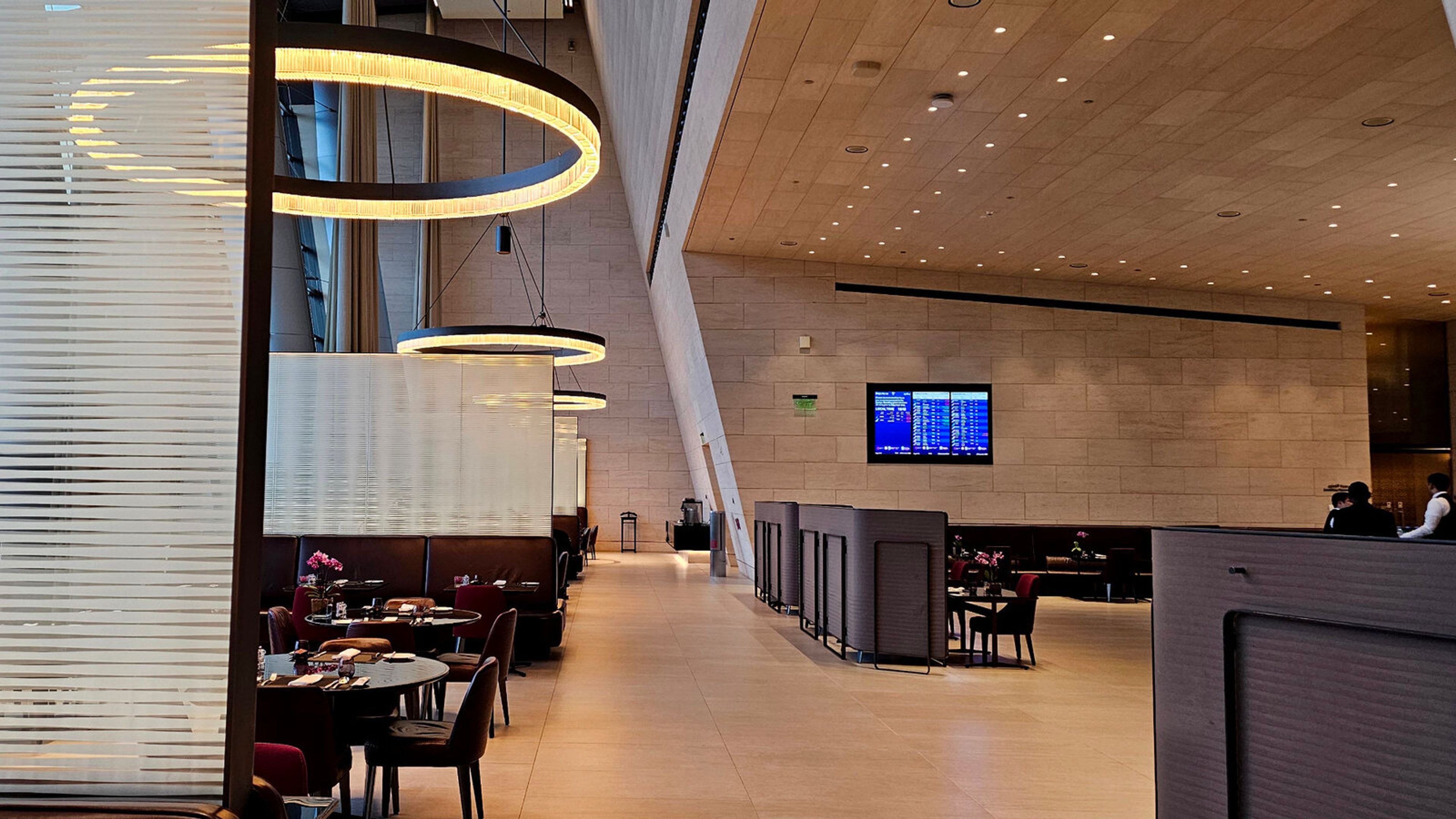 Qatar's Al Safwa First Class Lounge in Doha