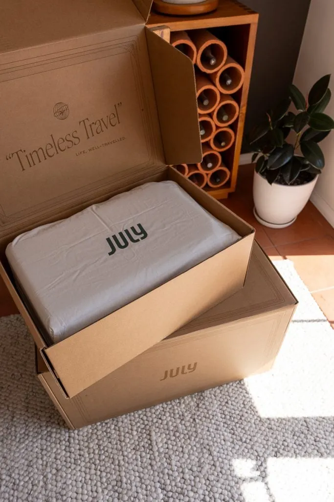 July luggage unboxing