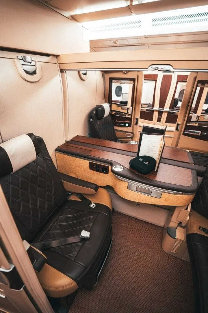 Fly Singapore Airlines First Class