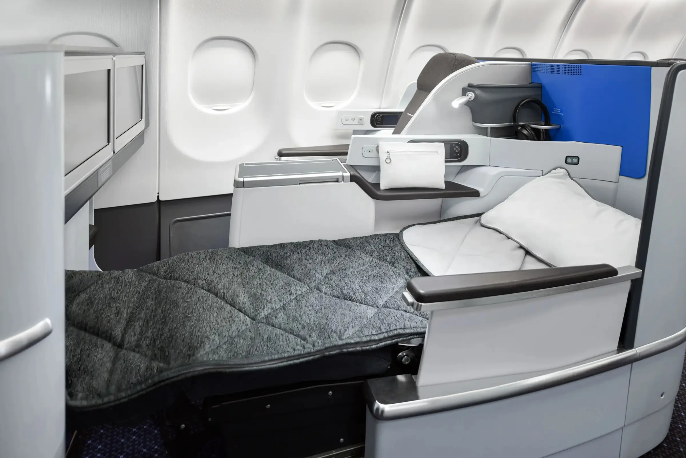 Maldivian A330 Business Class