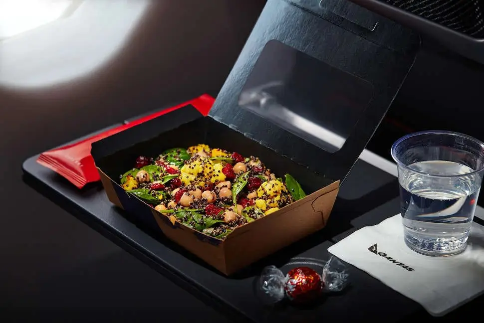 Qantas Domestic Economy Meal 1