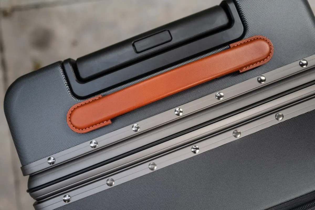 Carl Friedrik Carry On Pro 7