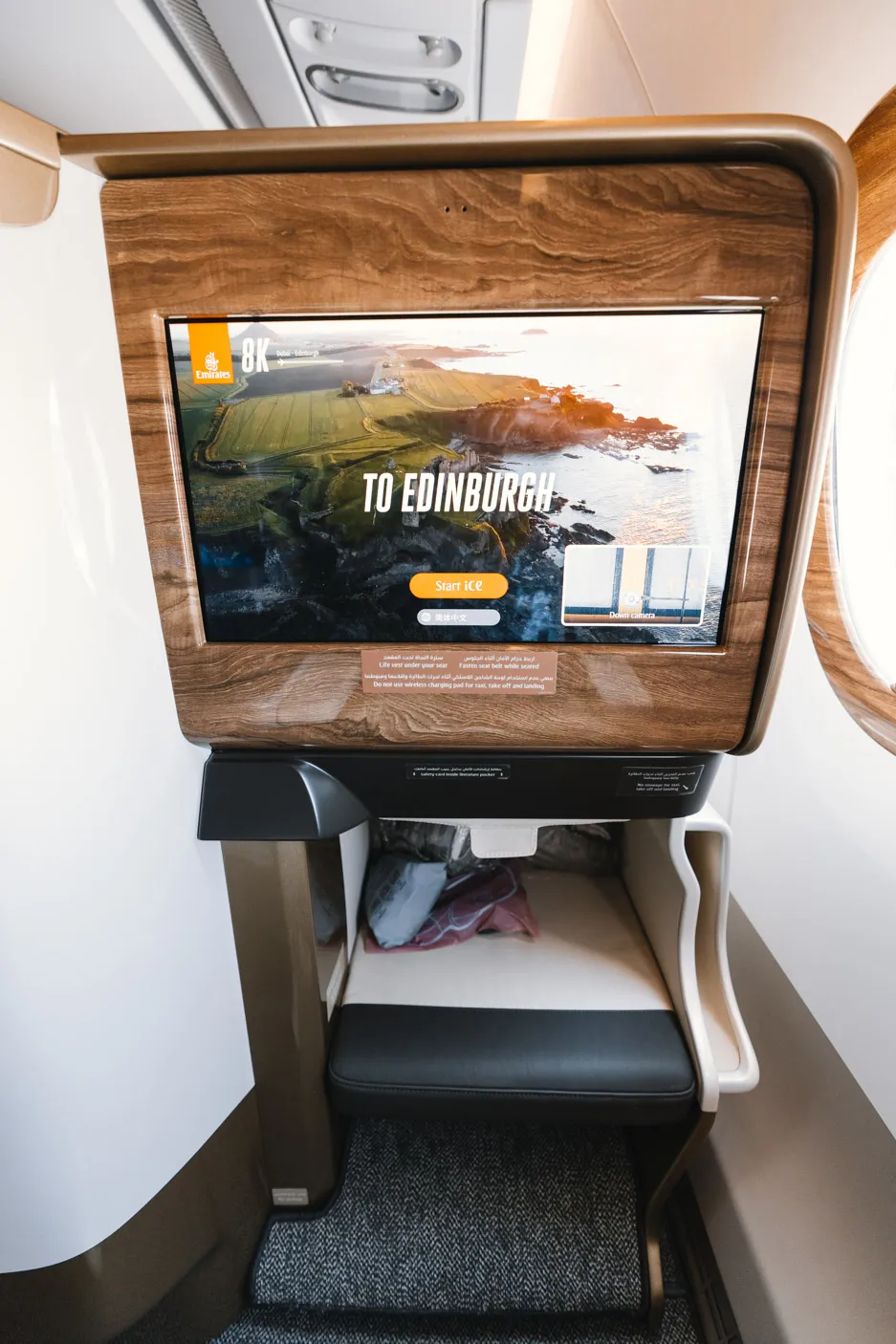 Emirates A350 footwell