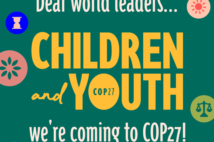 Banner saying 'dear world leaders, we're coming to COP27'