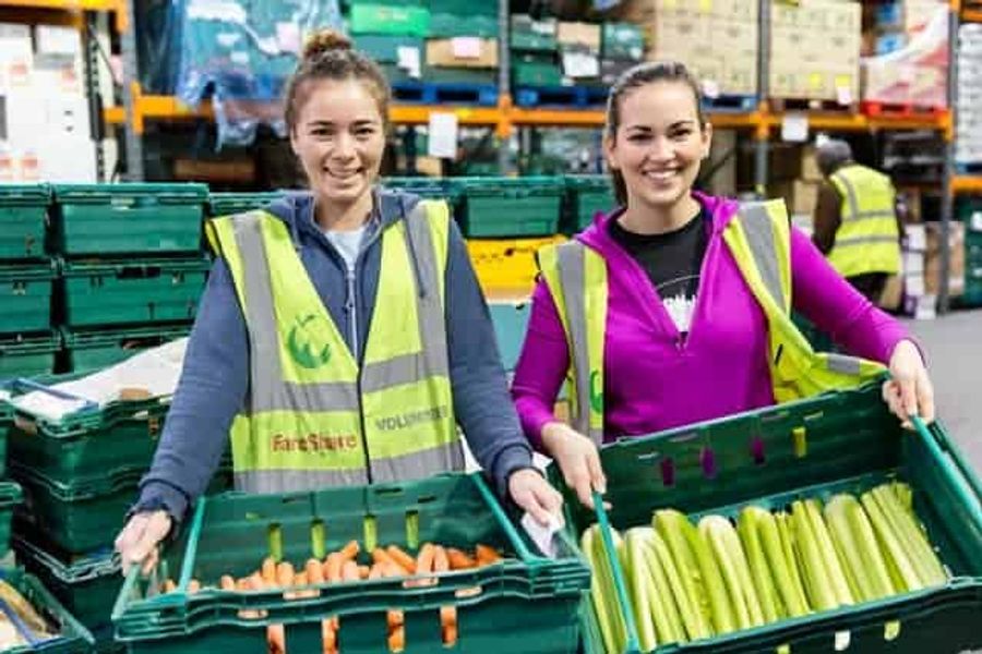 FareShare volunteer