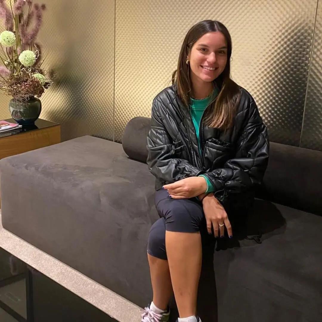 Carla Di Pinto at the clinic