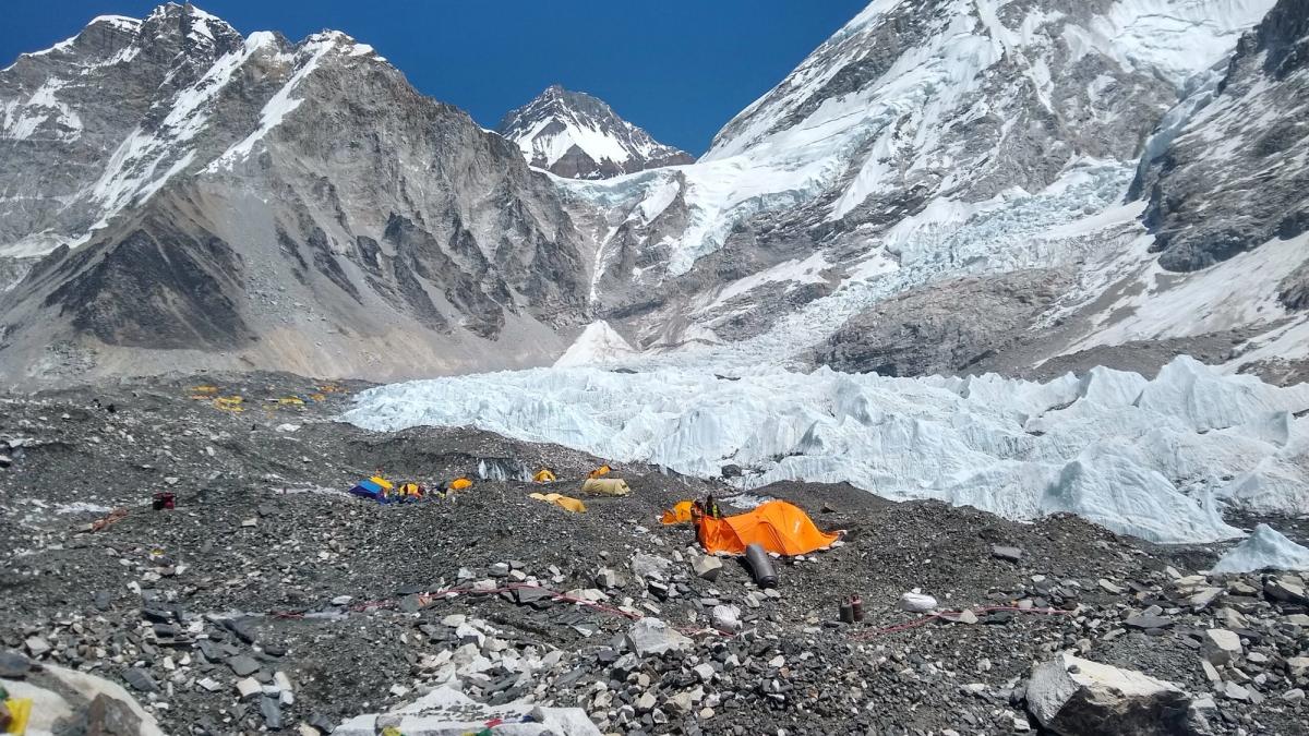 Everest Base Camp Via Gokyo Lakes trek photo 1