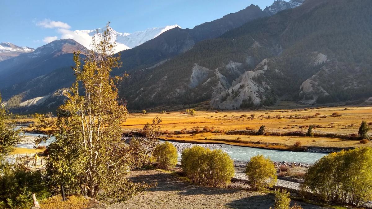 Annapurna Circuit with Tilicho Lake trek photo 3