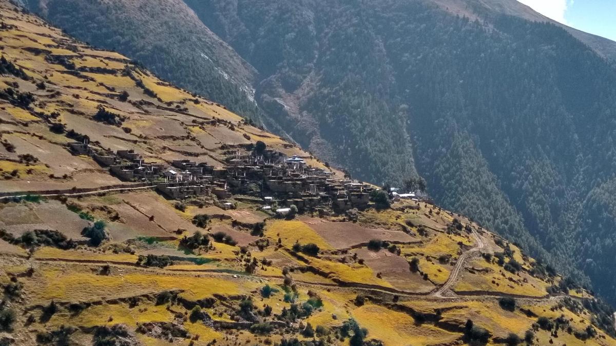 Annapurna Circuit with Tilicho Lake trek photo 2