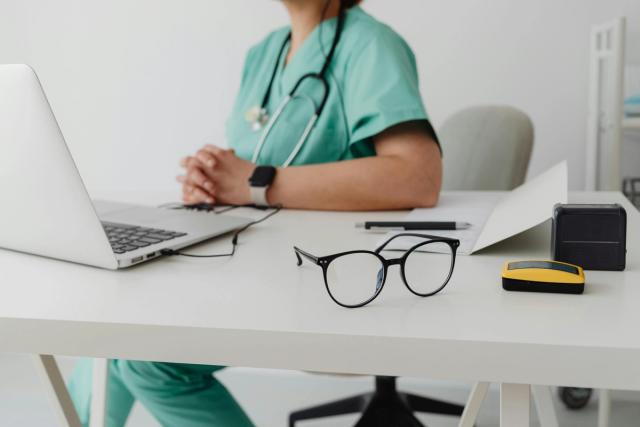 Helssy, messagerie médicale sécurisée pour patient et praticiens