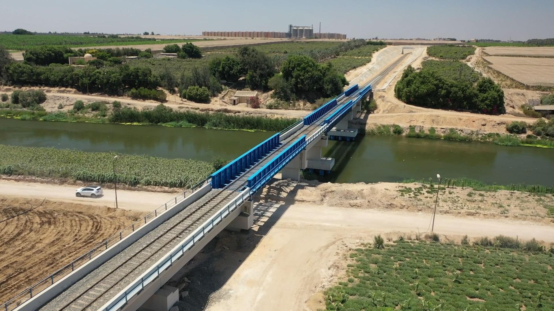 خط نفيشة / السويس