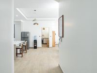 Riverside Elegance: Sophisticated 3-Bedroom Serviced Living in the Heart of Nairobi - Image 4