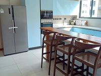 Luxury 4 bedroom furnished penthouse for rent oak and ivy - Image 2