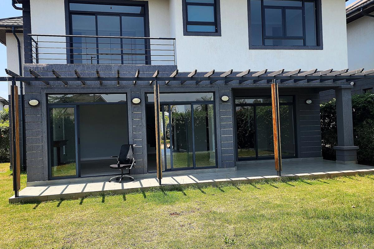 EXCLUSIVE 4-BEDROOM TOWNHOUSES & VILLAS Five Star Paradise, Runda – Nairobi RENT: KES 350,000 PER MONTH