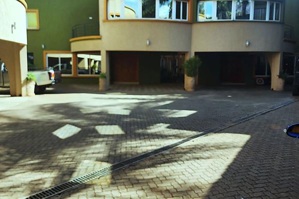4-BEDROOM VILLA + DSQ TO LET IN RIVERSIDE DRIVE, NAIROBI Rent: KSh. 270,000 per month