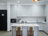 Riverside Elegance: Sophisticated 3-Bedroom Serviced Living in the Heart of Nairobi - Image 15