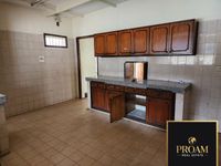EXCLUSIVE 5-BEDROOM FAMILY ESTATE ON PEPONI ROAD – 200M FROM WESTGATE SHOPPING MALL - Image 8