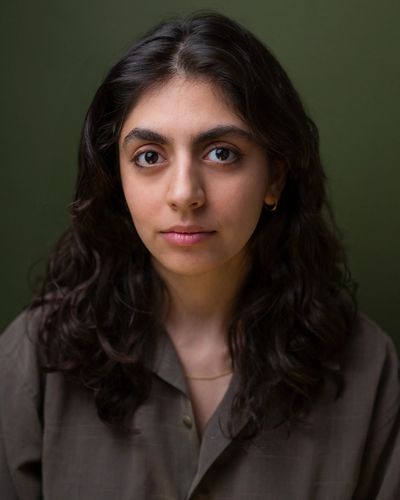 Banafsheh Hassani بنفشه حسنی