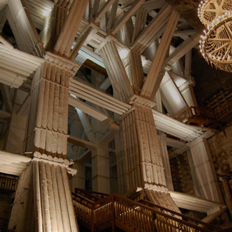Tani przewóz osób do Wieliczki