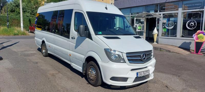 Efektywny transport pracowniczy – jak optymalizacja dojazdów wpływa na rozwój firmy?