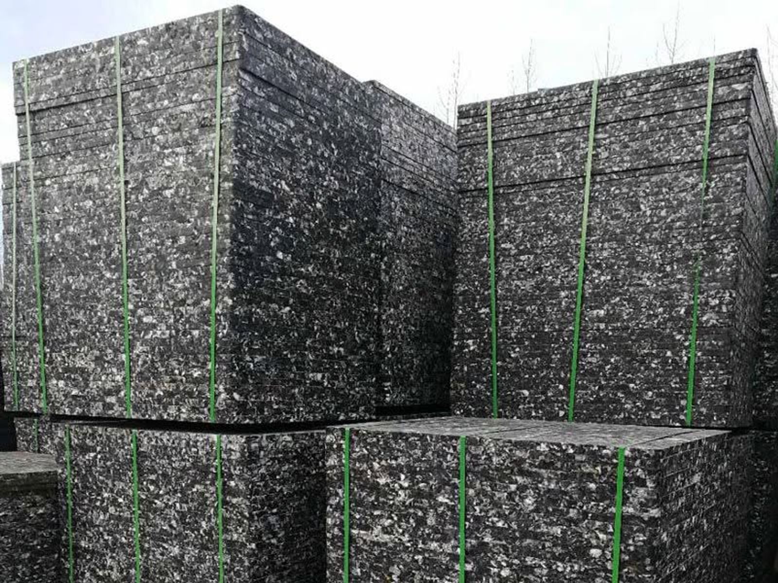 Pallets & Trolleys