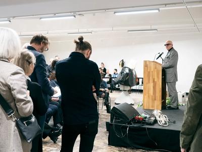 Kjell Erik Killi Olsen giving a speech at the opening of K-U-K, museum for young art.