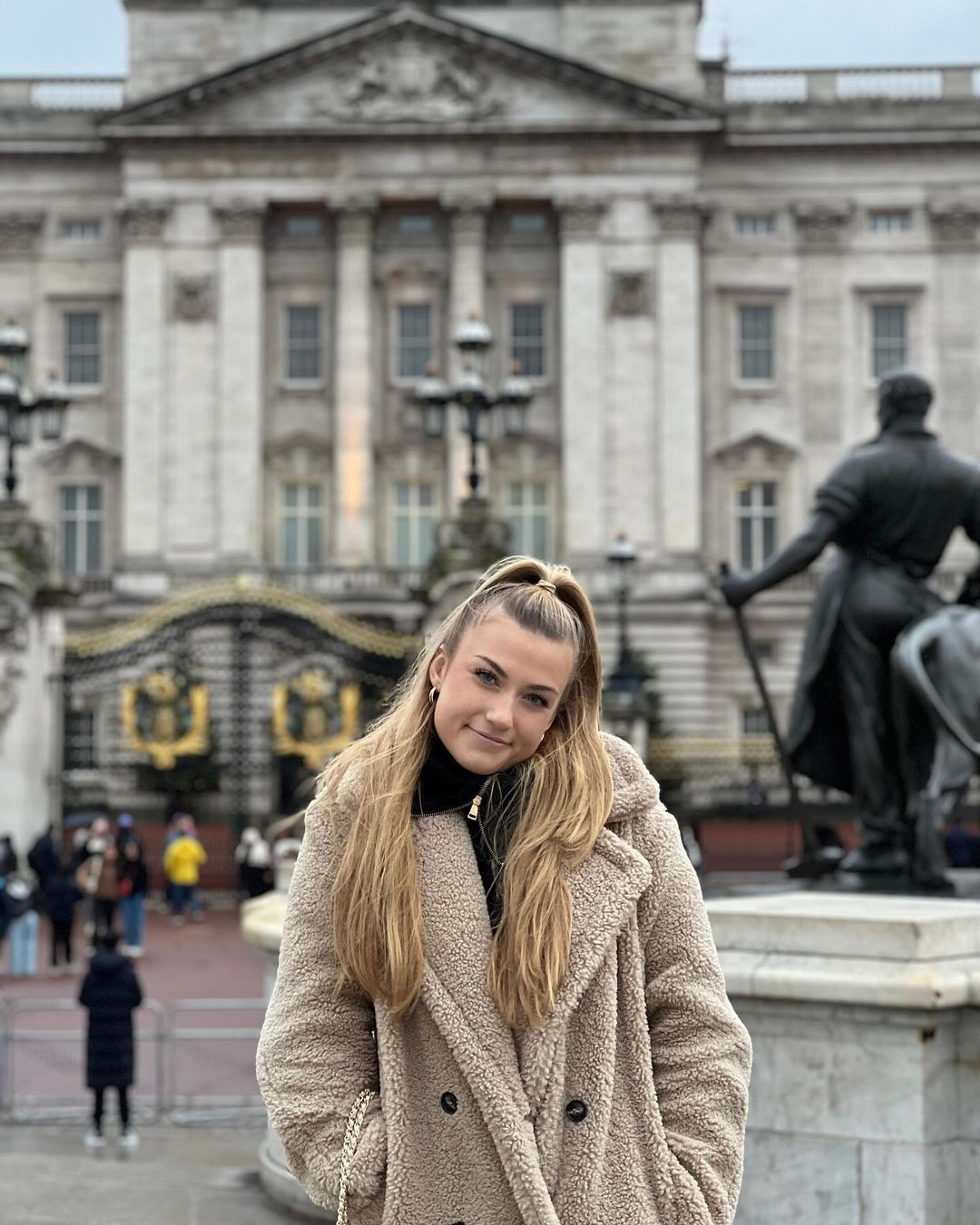Zoe Bakalov slika 6