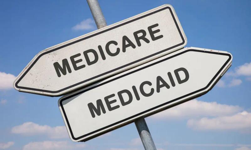 What Are the Differences Between Medicaid and Medicare?