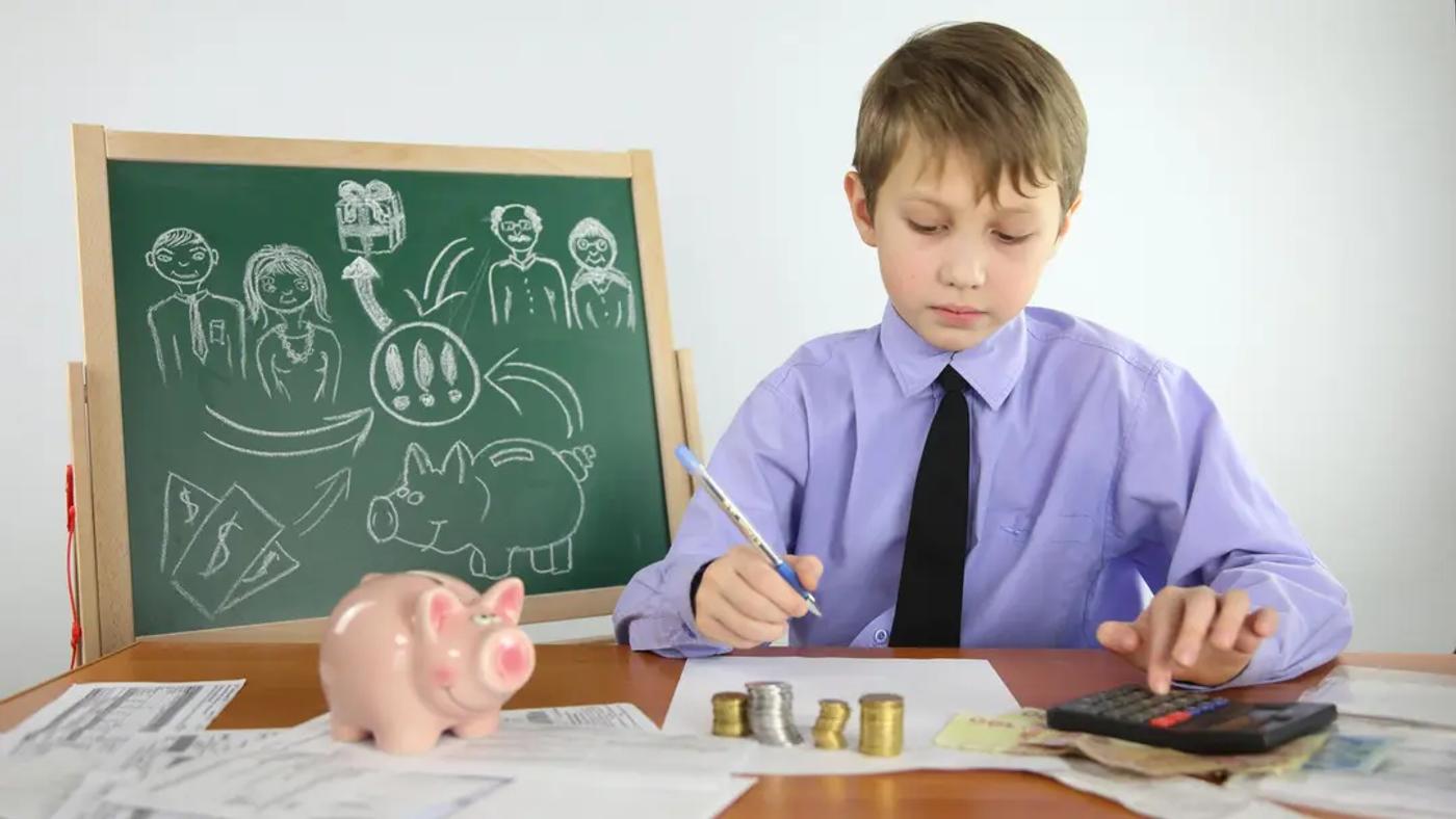 Teaching Kids About Debt: Understanding Borrowing and Interest Rates