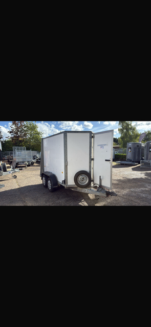 IWT BV 85 (ROLLER SHUTTER DOOR) 