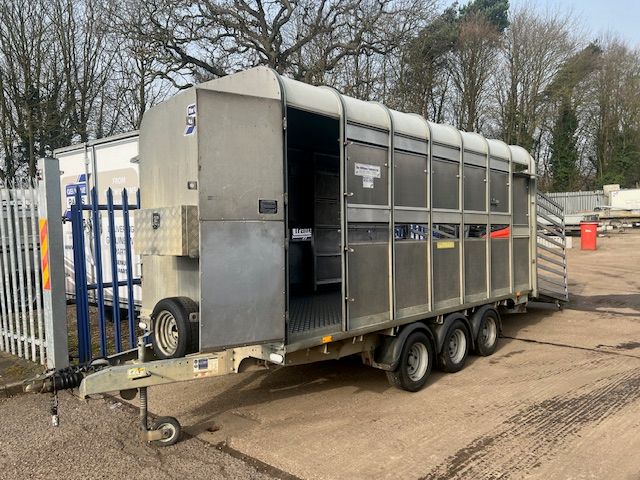 IWT DP 120 14' x 6' TRI 