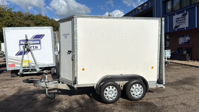 IWT BV 85 (ROLLER SHUTTER DOOR) 