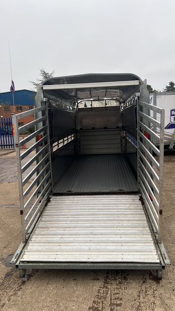 IWT TA 5 14' X 5' Livestock 