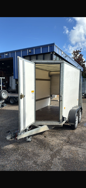 IWT BV 85 (ROLLER SHUTTER DOOR) 