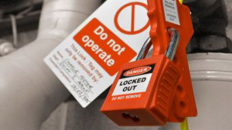 Bloqueo y etiquetado para el aislamiento de energías peligrosas