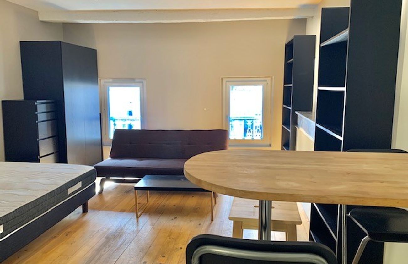 Location T1 de 27.48 m² Capitole proche Fermat