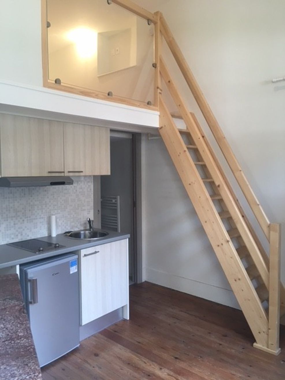 Location T1 de 12.69 m² avec mezzanine Capitole proche UT1