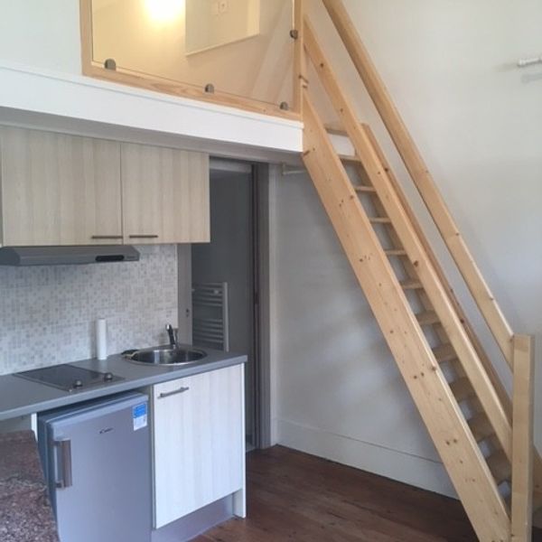 Location T1 de 12.69 m² avec mezzanine Capitole proche UT1