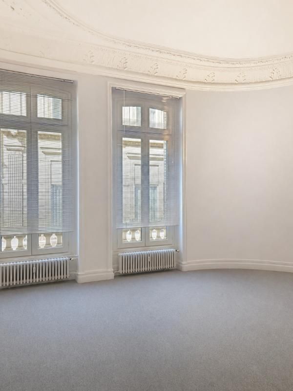 Bureaux à louer - 153 m² - Paris 8