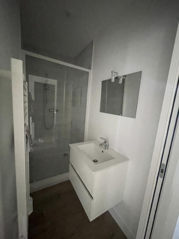 Location magnifique T3 quartier chalets avec très grande terrasse