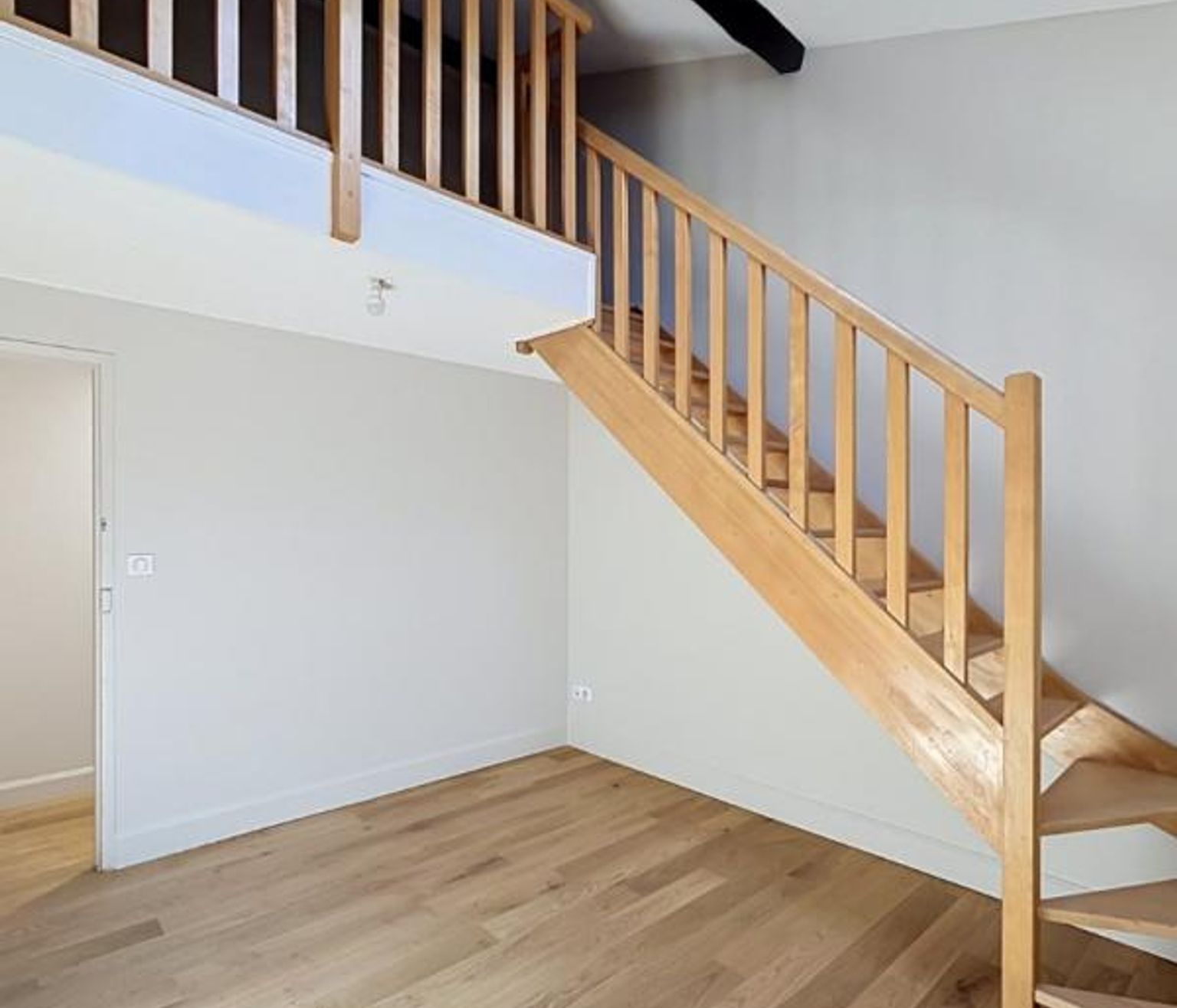 Location Magnifique T5 de 138 m² en duplex Quartier St Georges
